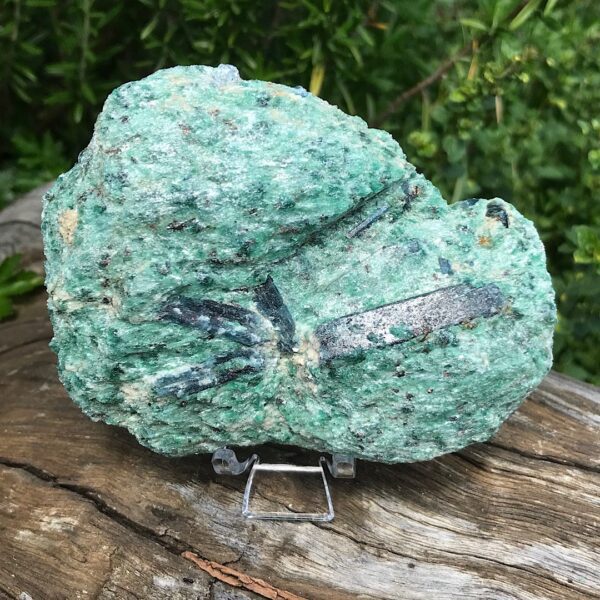 Fuchsite with Blue Kyanite - Image 2