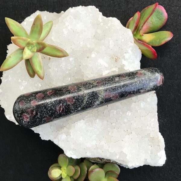 Ruby Spinel in Biotite Wand - Image 3