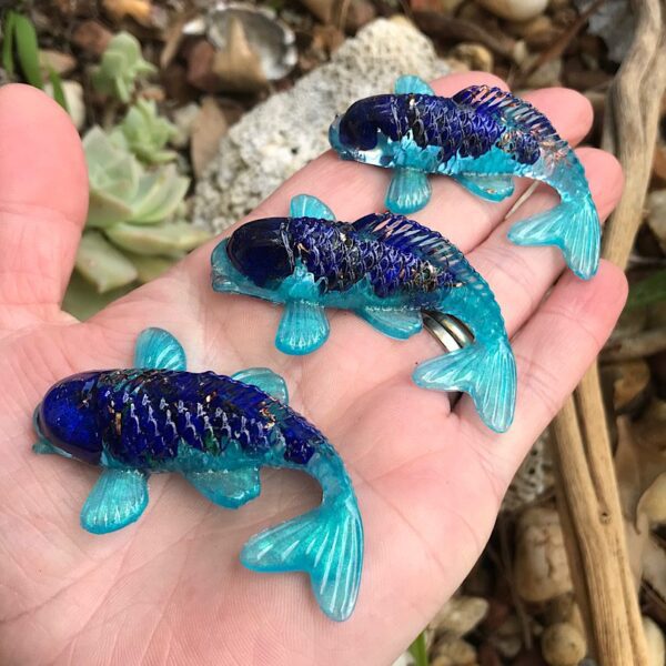 Azurite Koi Orgonite - Image 3