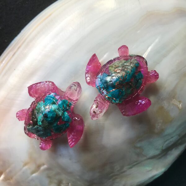Chrysocolla Turtle Orgonite - Image 4