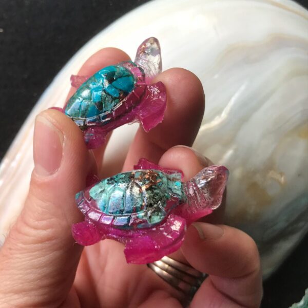 Chrysocolla Turtle Orgonite - Image 3