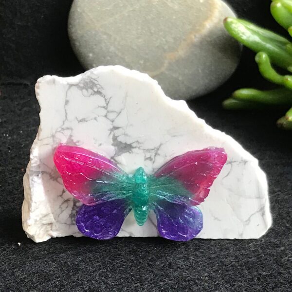 Butterfly on Howlite Slice - Image 4