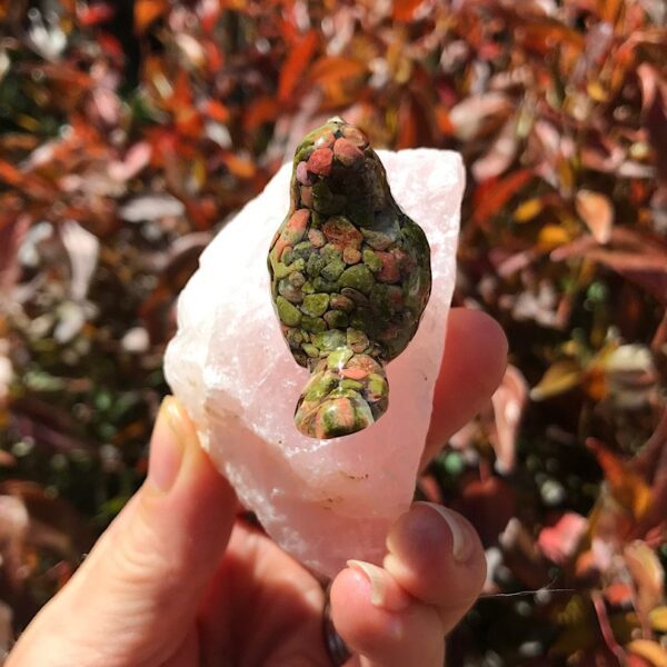Bird on Rose Quartz - Image 4