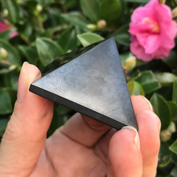 Shungite Pyramid - Image 4