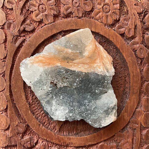 Chalcedony Stilbite Cluster