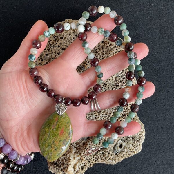 Tree Agate and Garnet Necklace - Image 2