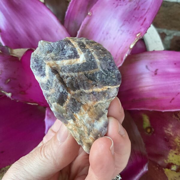 Chevron Amethyst Stem - Image 2