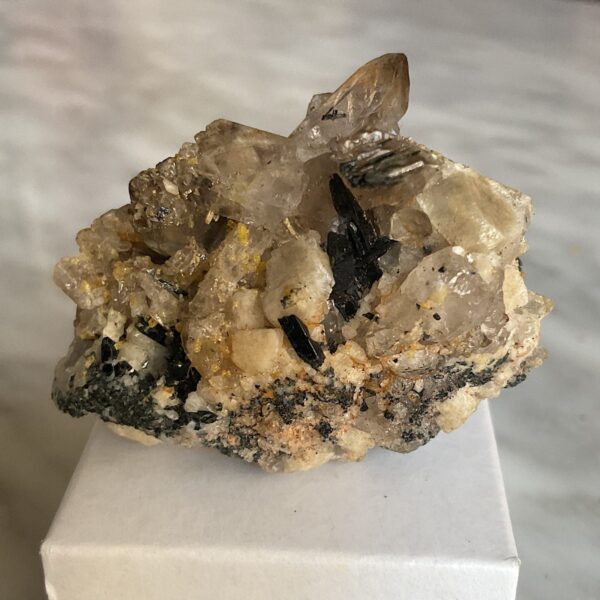 Aegirine on Orthoclase - Image 4