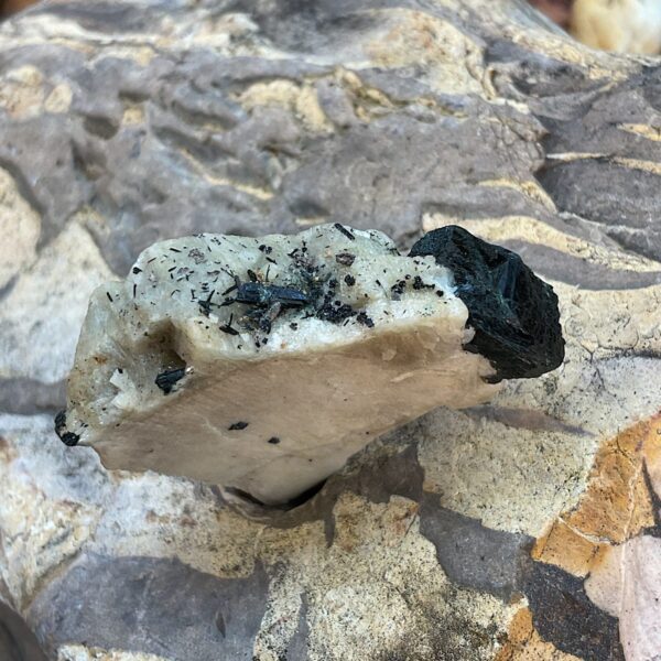 Aegirine on Orthoclase - Image 3