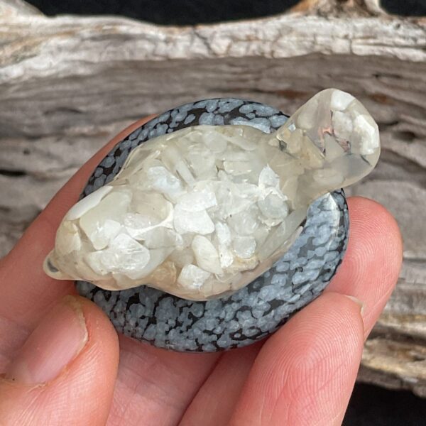 Bird on Snowflake Obsidian - Image 3