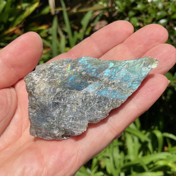 Raw Labradorite - Image 4