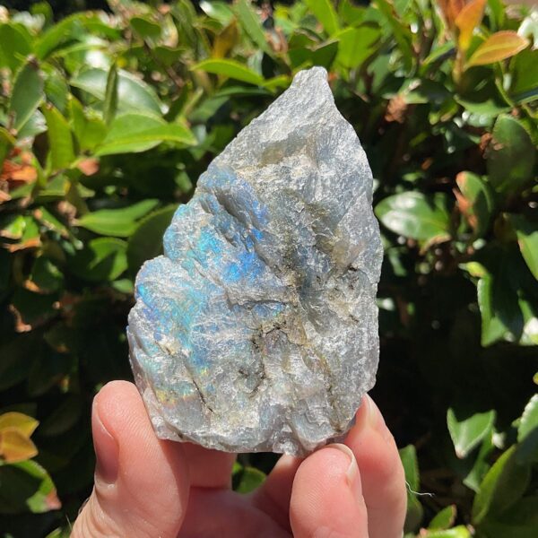 Raw Labradorite - Image 3