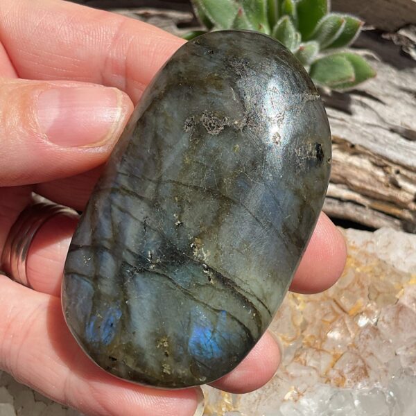 Labradorite Palm Stone - Image 4