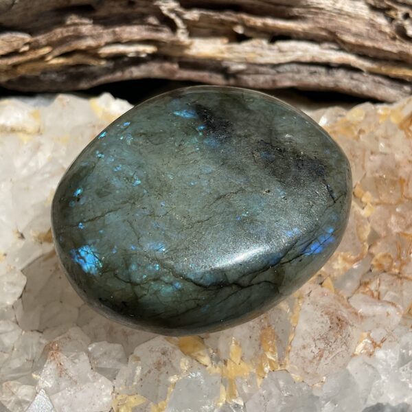 Labradorite Palm Stone - Image 3