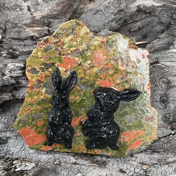 Unakite rabbit