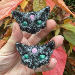 Snowflake Obsidian Cat Orgonite