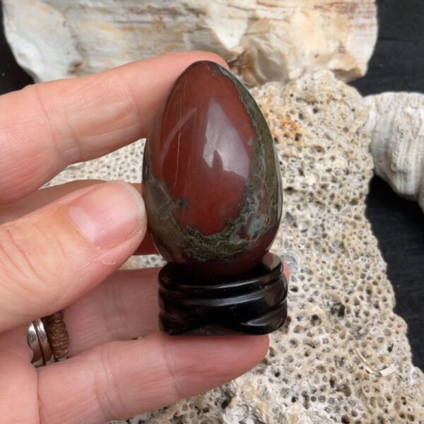 Dragon Blood Jasper Egg - Image 2